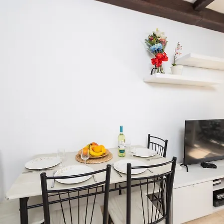 Appartement Jardines 2 *